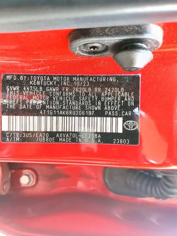 2024 TOYOTA CAMRY SE  