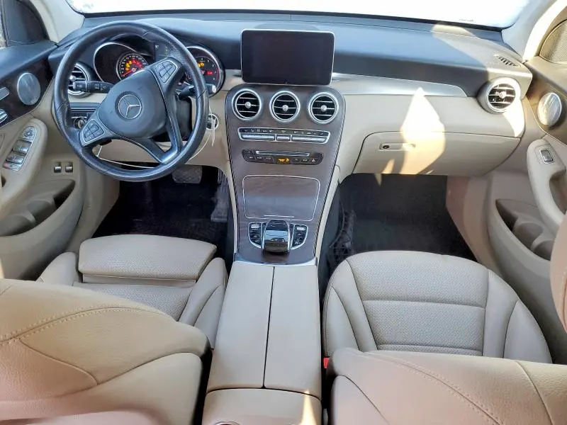 2019 MERCEDES-BENZ GLC 350E  