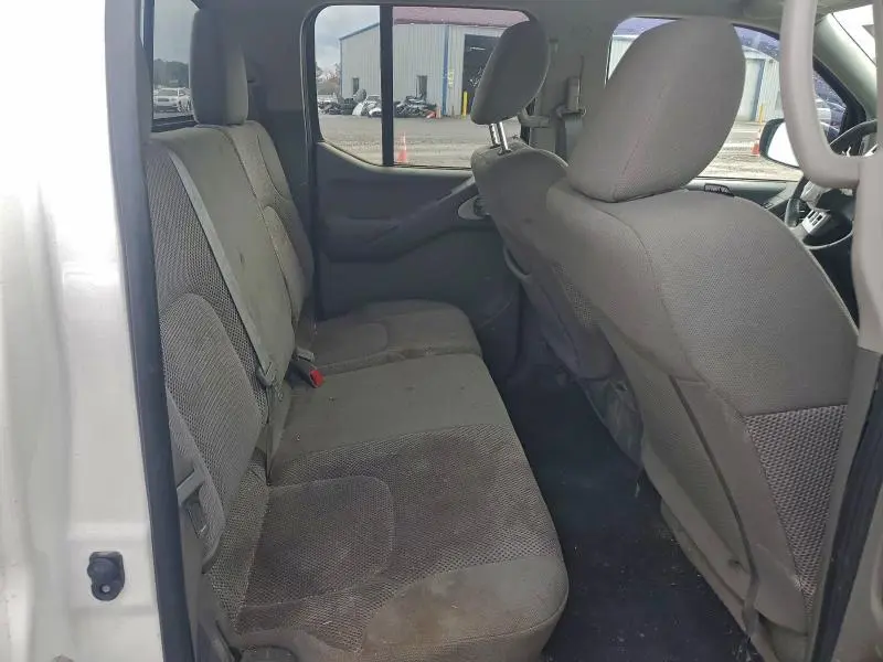 2019 NISSAN FRONTIER S  