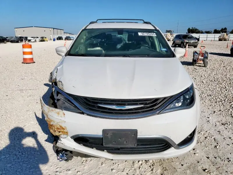 2017 CHRYSLER PACIFICA EHYBRID PREMIUM  
