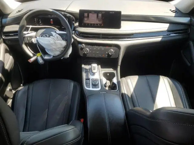 2022 INFINITI QX60 LUXE  