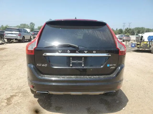 2016 VOLVO XC60 T6 PLATINUM  