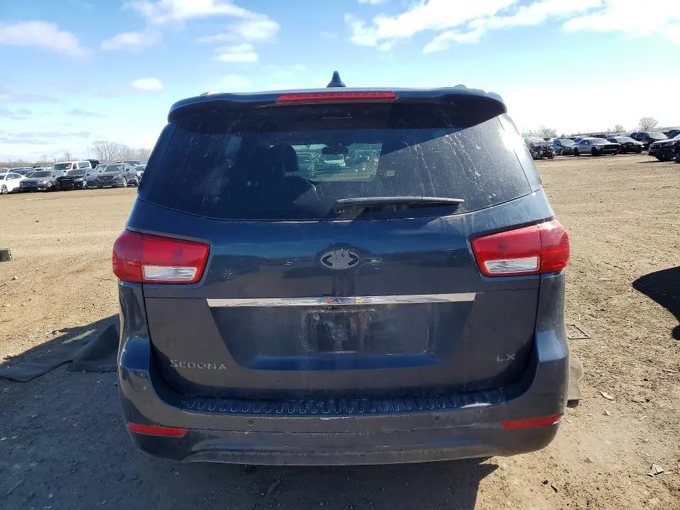 2016 KIA SEDONA LX  