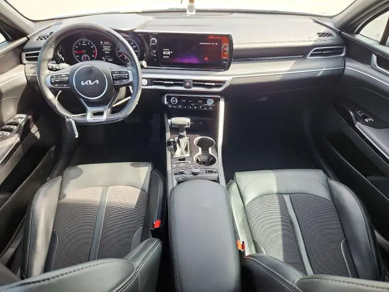 2024 KIA K5 GT LINE  