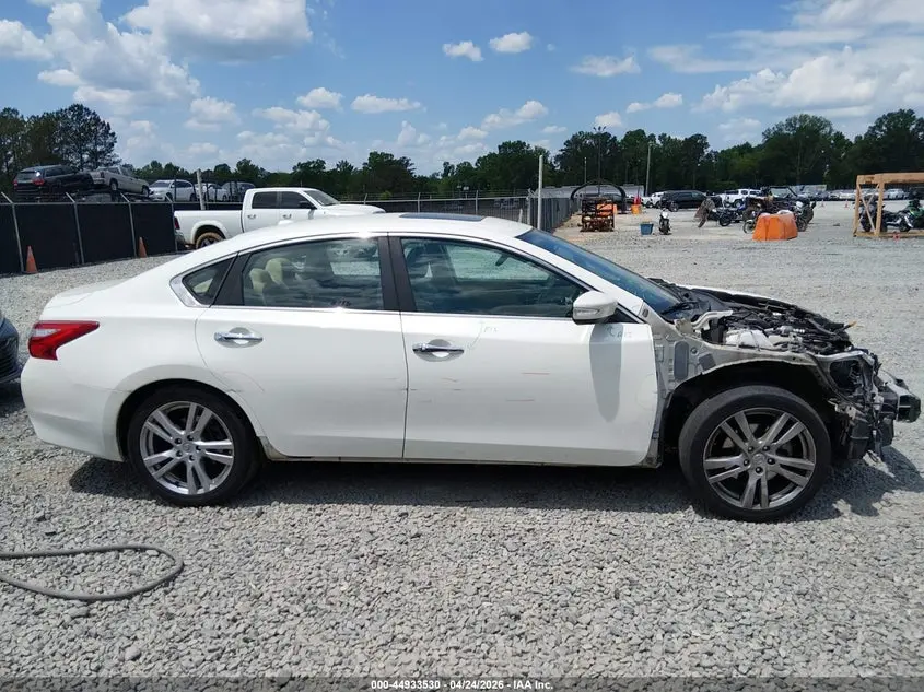 2017 NISSAN ALTIMA 3.5 SL