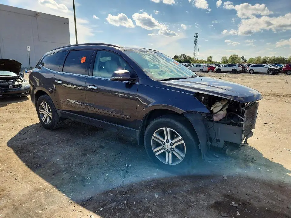 2015 CHEVROLET TRAVERSE LT  