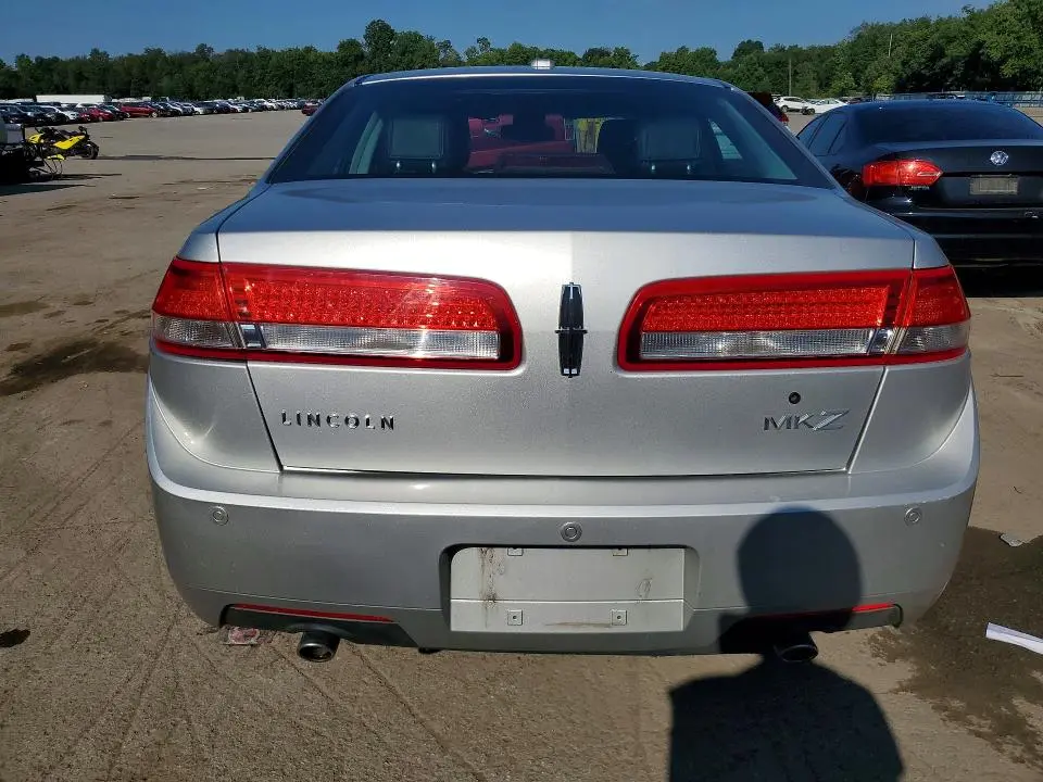2012 LINCOLN MKZ   