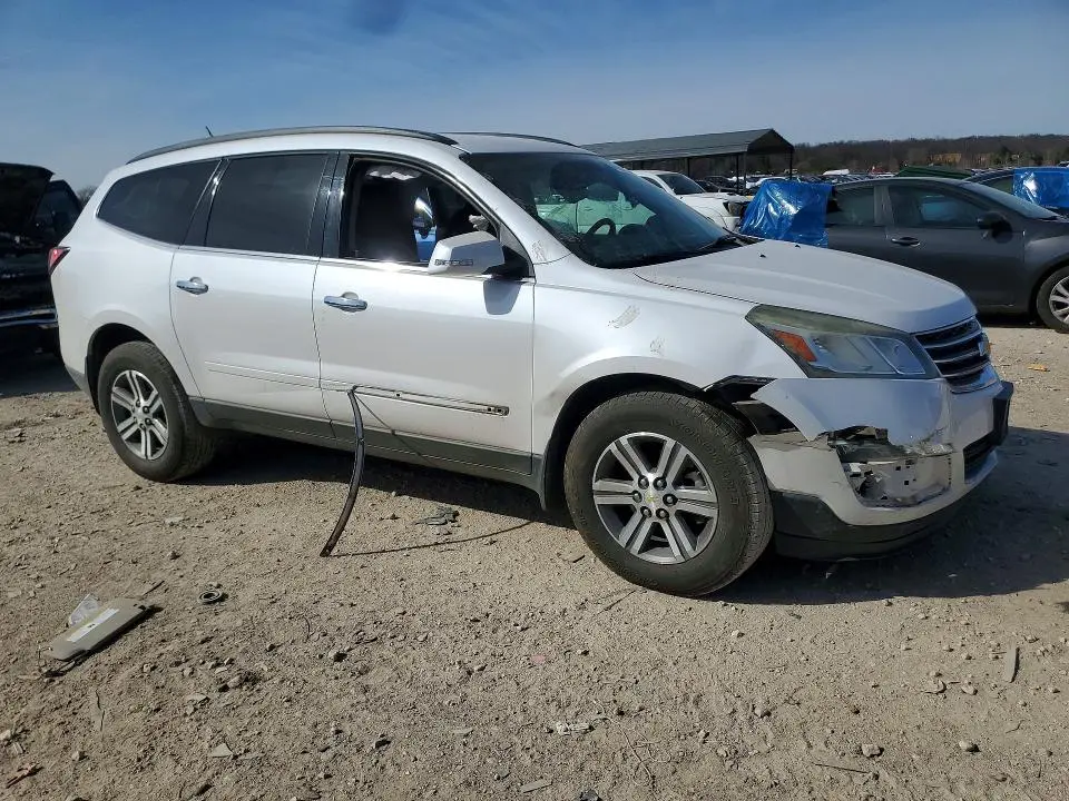 2016 CHEVROLET TRAVERSE LT  