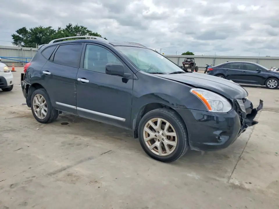 2012 NISSAN ROGUE S  