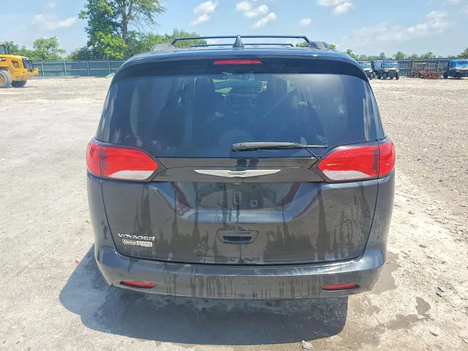 2021 CHRYSLER VOYAGER LXI  