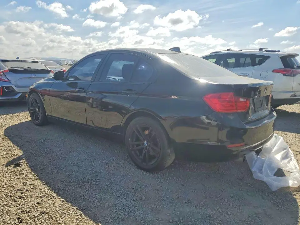 2015 BMW 320I   