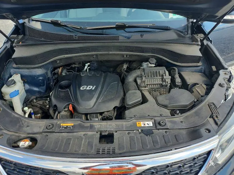 2014 KIA SORENTO LX  