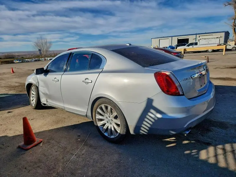2010 LINCOLN MKS   