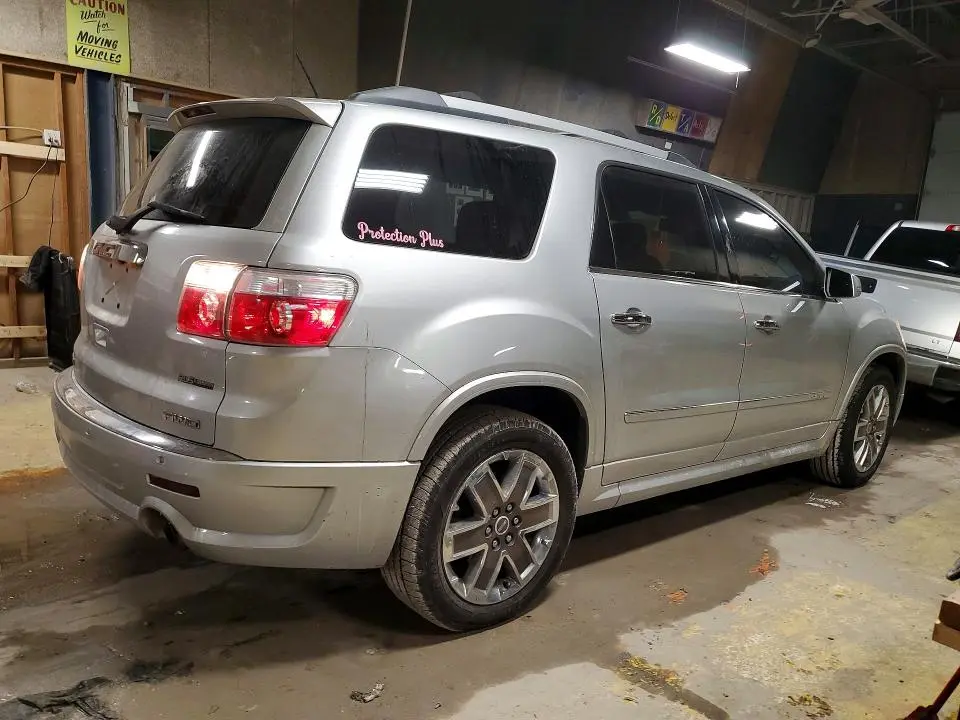 2012 GMC ACADIA DENALI  