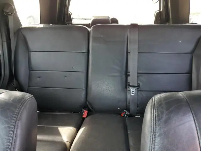 2010 FORD ESCAPE LIMITED  