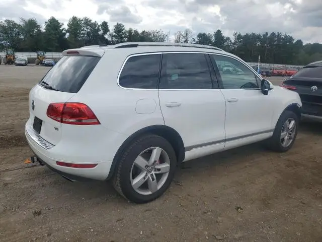2014 VOLKSWAGEN TOUAREG V6