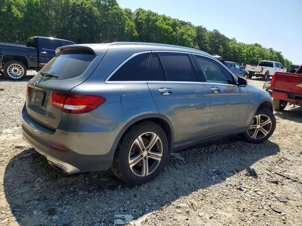 2017 MERCEDES-BENZ GLC 300  