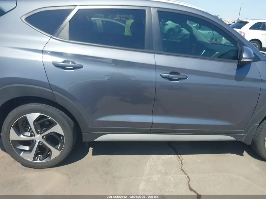 2017 HYUNDAI TUCSON SPORT