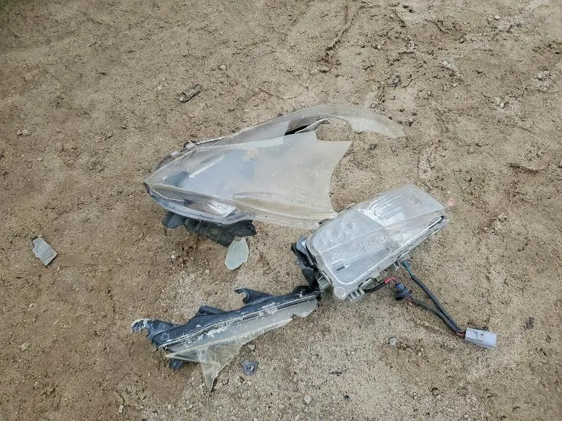 2014 TOYOTA PRIUS THREE  