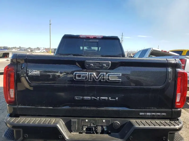 2023 GMC SIERRA K2500 DENALI  