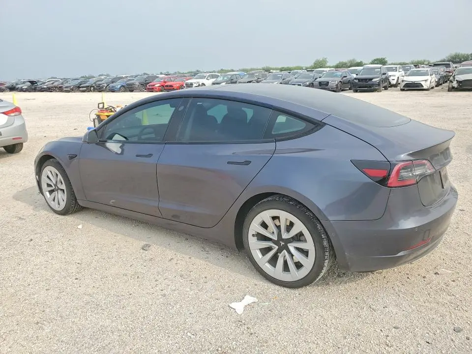 2021 TESLA MODEL 3   