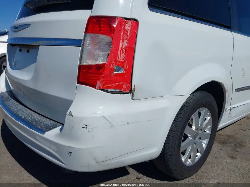 2015 CHRYSLER TOWN & COUNTRY TOURING