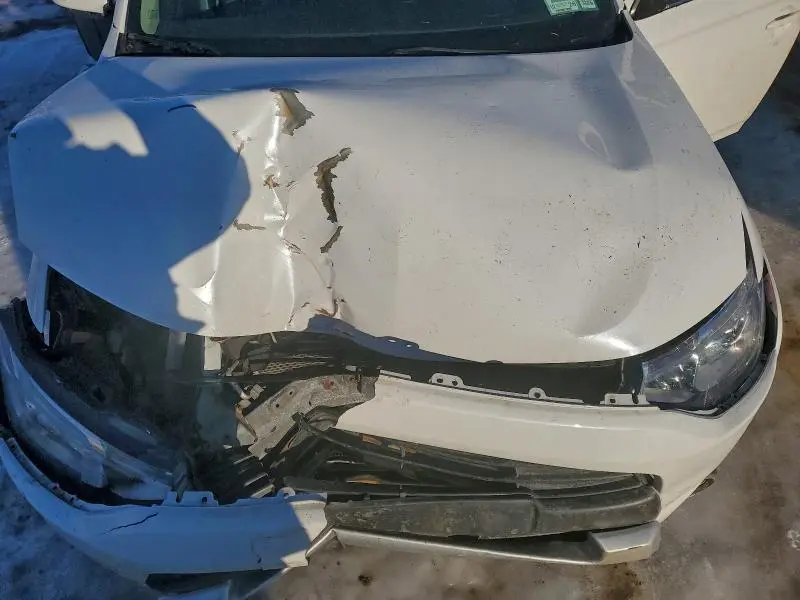 2015 MITSUBISHI OUTLANDER GT  