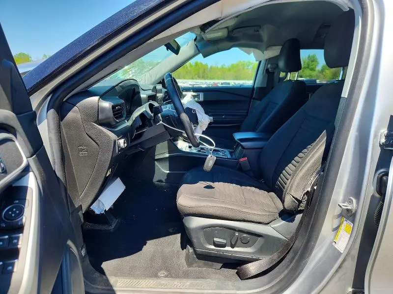 2021 FORD EXPLORER XLT  