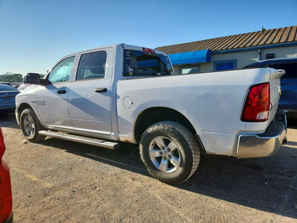 2013 RAM 1500 ST  