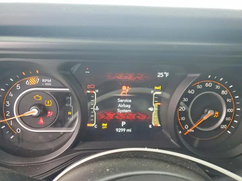 2025 JEEP WRANGLER SAHARA  