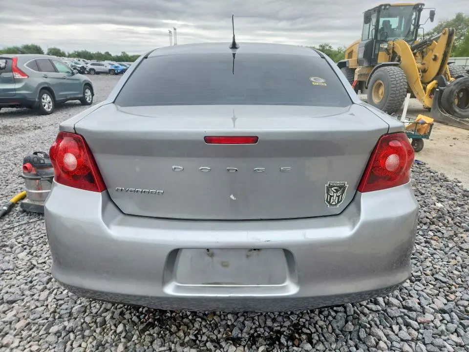 2013 DODGE AVENGER SE  