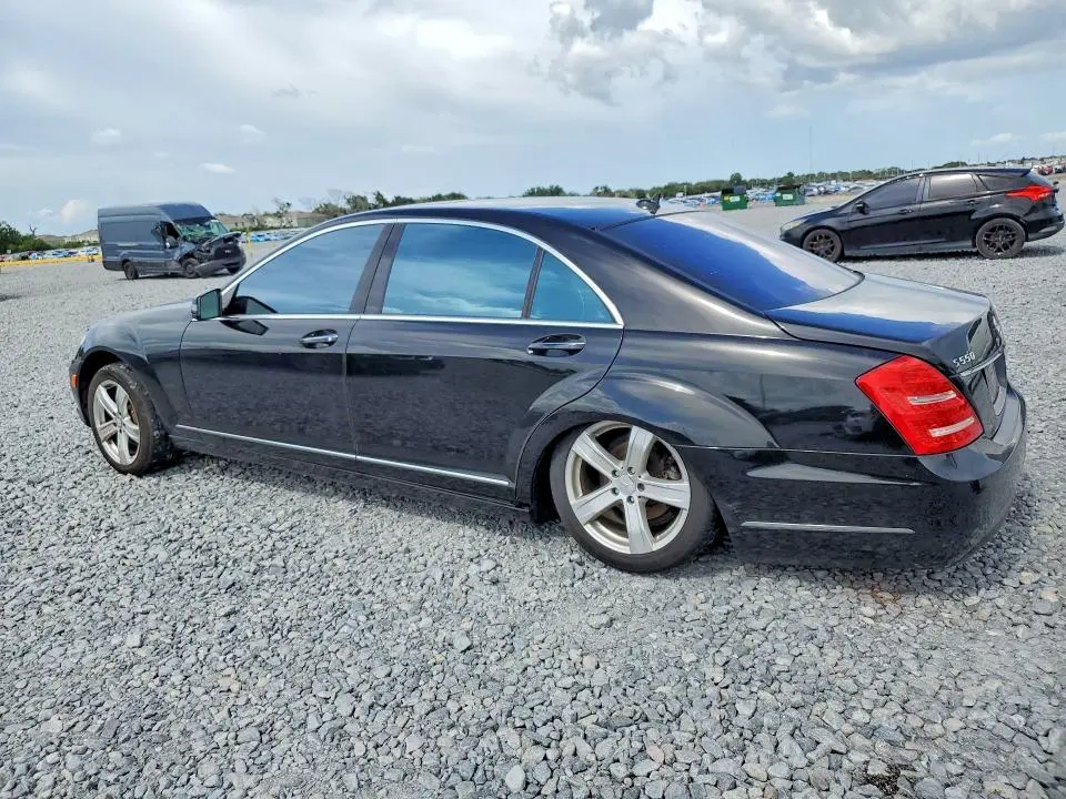 2011 MERCEDES-BENZ S 550  