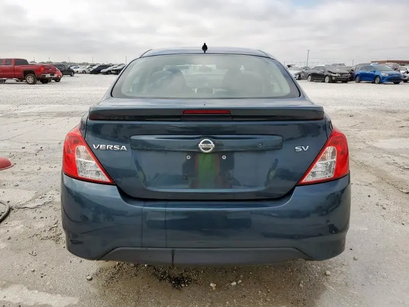2017 NISSAN VERSA S  