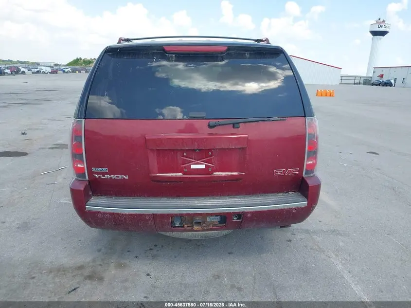 2010 GMC YUKON DENALI