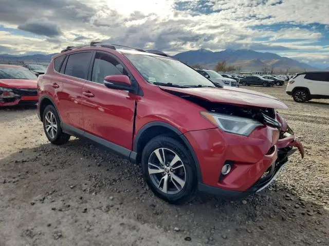 2017 TOYOTA RAV4 XLE  