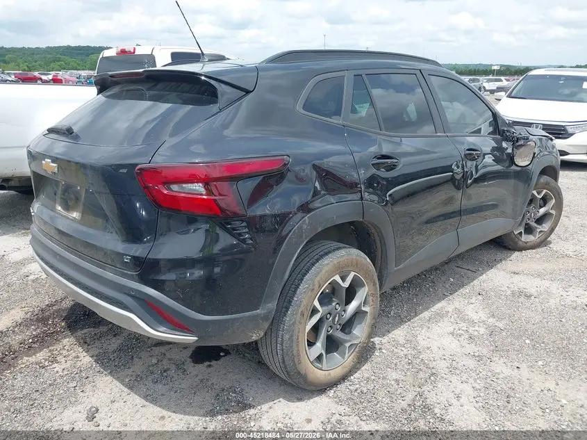 2024 CHEVROLET TRAX FWD LT