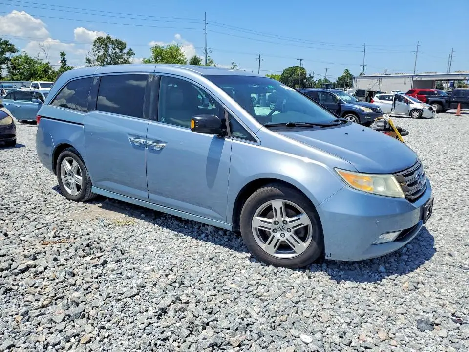 2011 HONDA ODYSSEY TOURING  