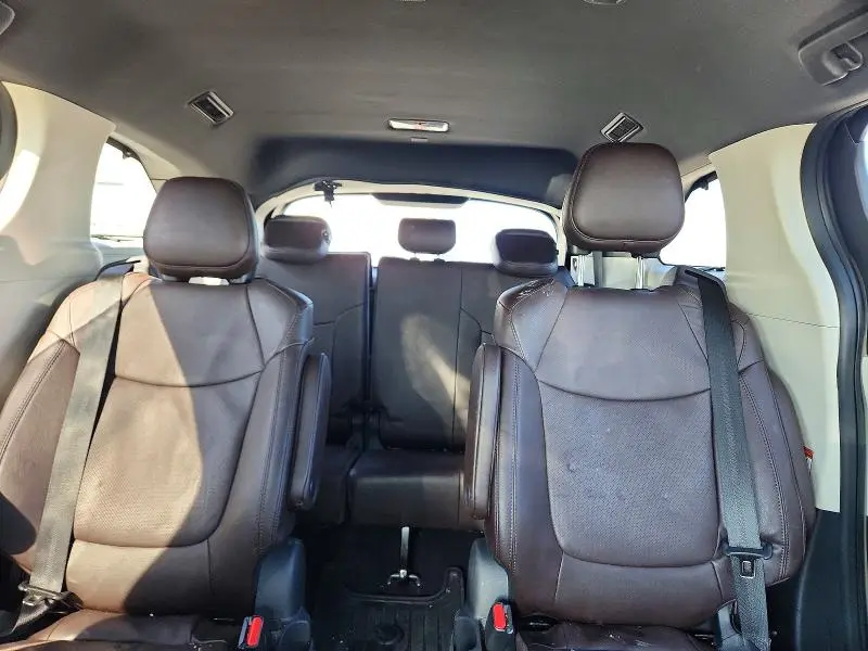 2023 TOYOTA SIENNA LIMITED  