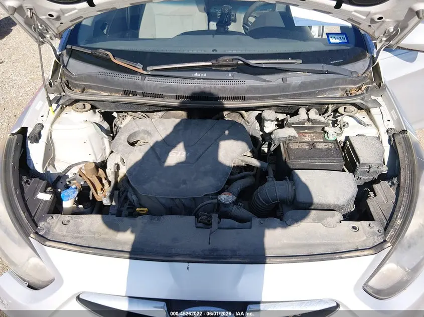 2012 HYUNDAI ACCENT GLS