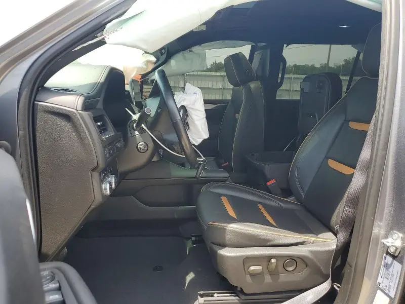 2021 GMC YUKON AT4  