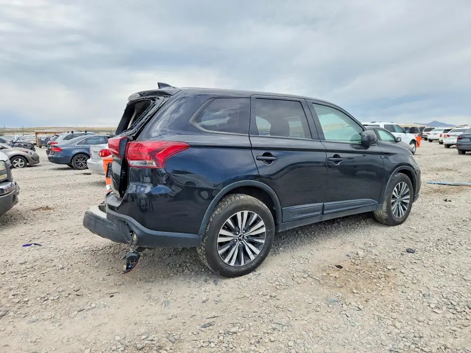 2019 MITSUBISHI OUTLANDER ES  
