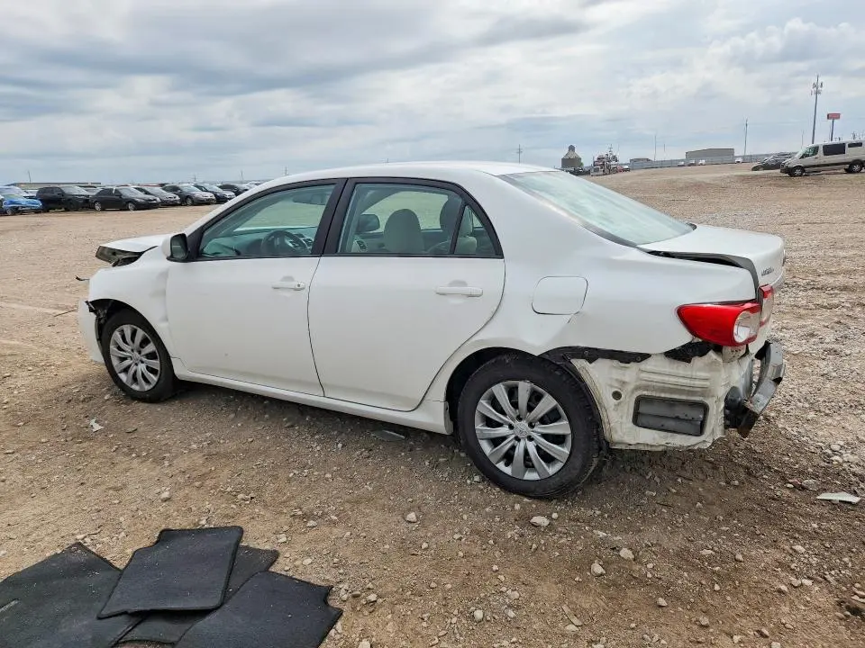 2012 TOYOTA COROLLA LE  