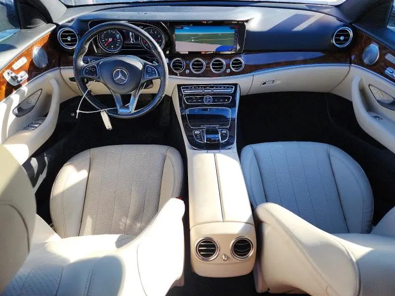 2017 MERCEDES-BENZ E 300 4MATIC  