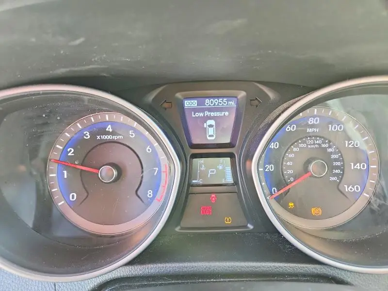 2017 HYUNDAI ELANTRA GT BASE  