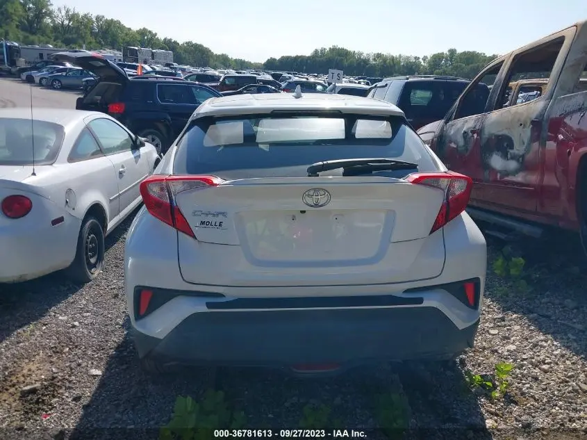 2018 TOYOTA C-HR XLE PREMIUM