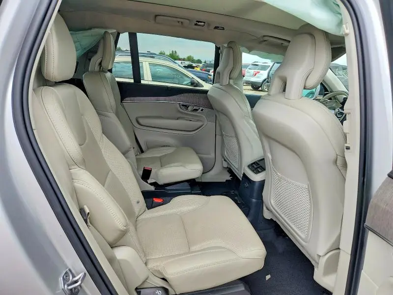 2021 VOLVO XC90 T8 RECHARGE INSCRIPTION  