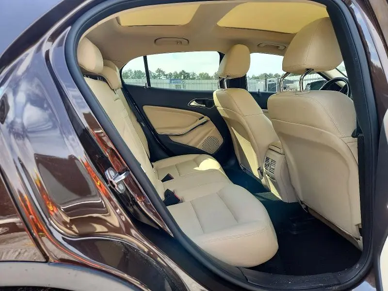 2018 MERCEDES-BENZ GLA 250  