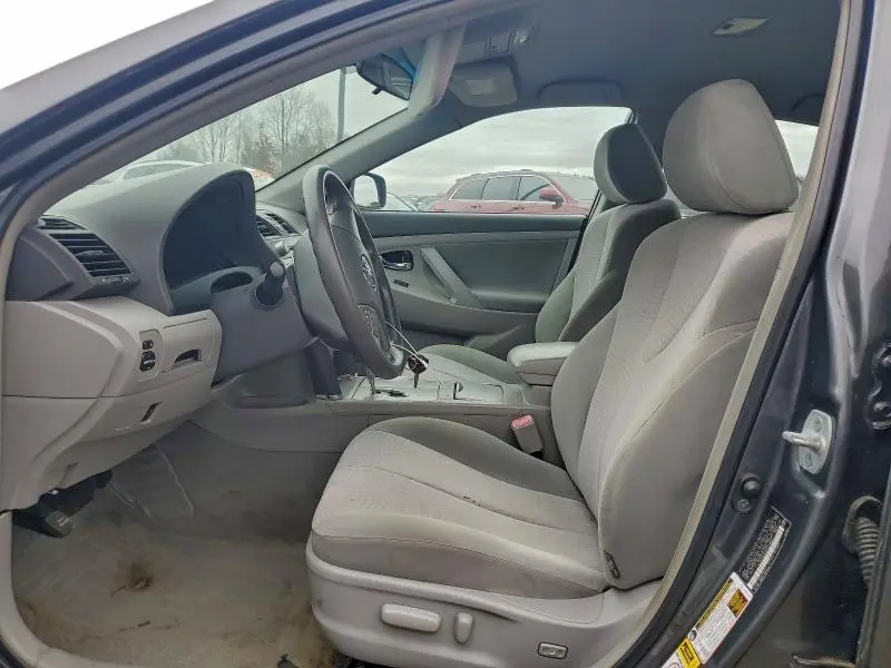 2010 TOYOTA CAMRY BASE  