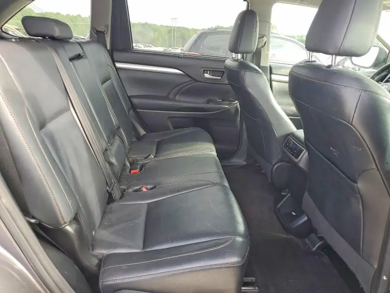 2014 TOYOTA HIGHLANDER XLE  