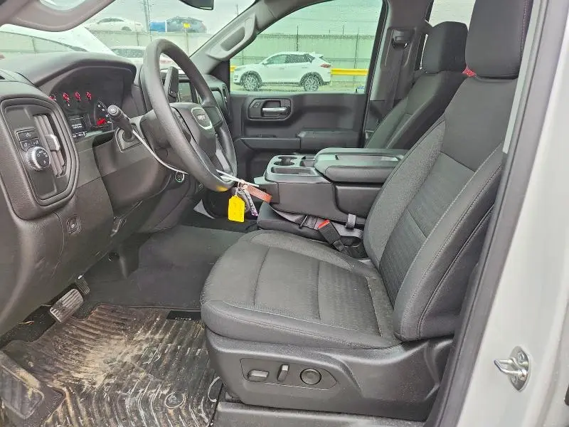 2025 GMC SIERRA C1500  
